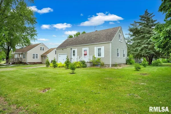 Dunlap, IL 61525,310 N 5TH ST