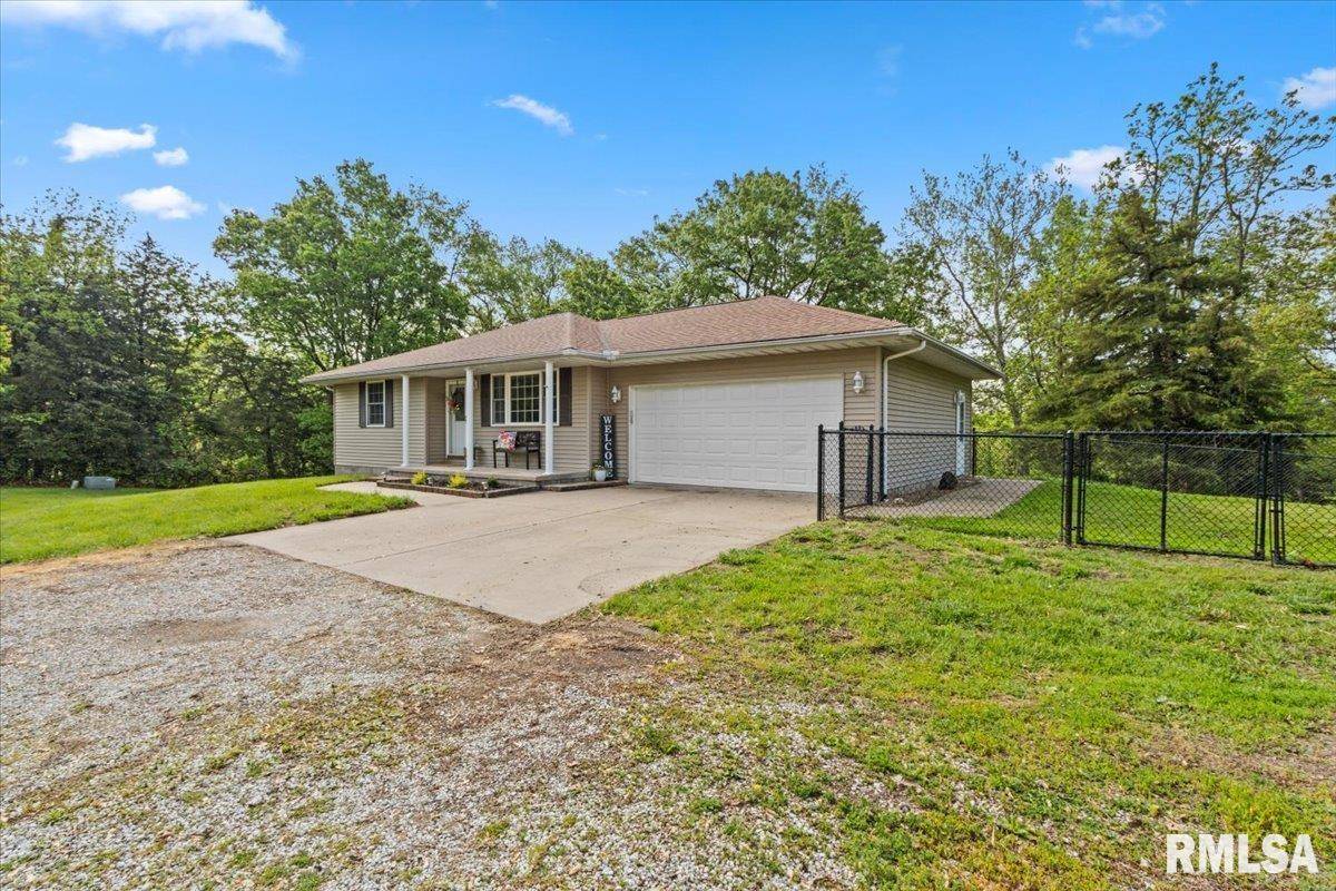 Metamora, IL 61548,215 ZIMMERMAN RD