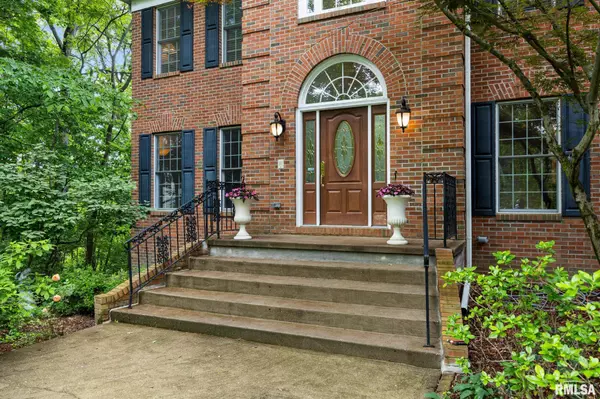 Dunlap, IL 61525,824 W BRIDGETOWNE CT