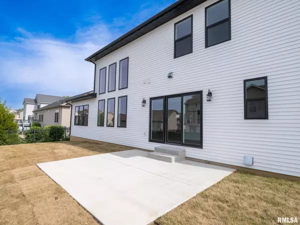 Washington, IL 61571,112 SHANNON HILLS DR