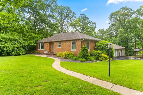 East Peoria, IL 61611,1168 N UPPER SKYLINE DR