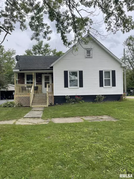 908 S 2ND AVE, Canton, IL 61520