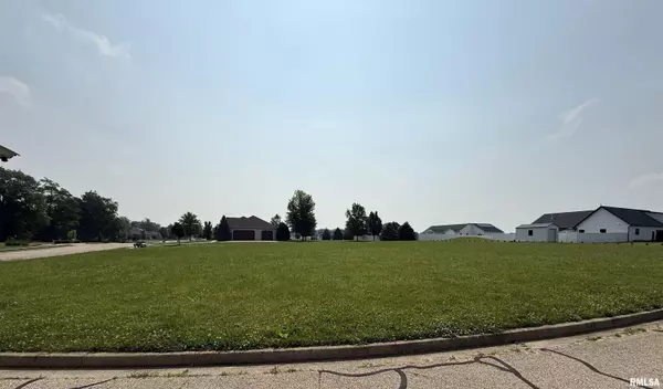 Groveland, IL 61535,305 APACHE WAY