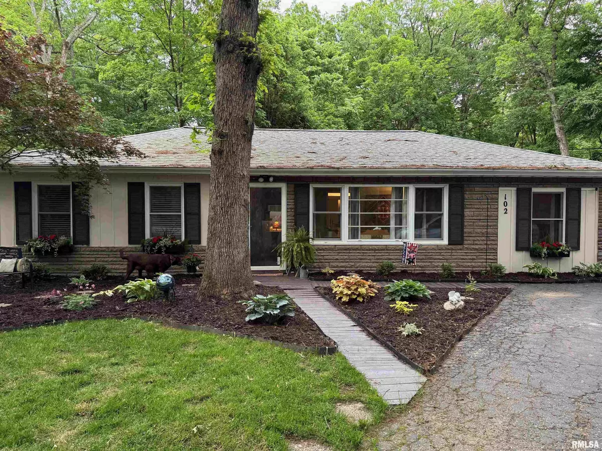 East Peoria, IL 61611,102 EDGEWOOD CT