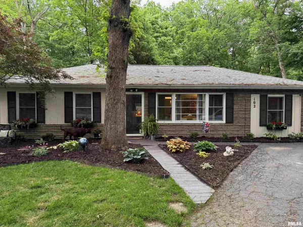 East Peoria, IL 61611,102 EDGEWOOD CT