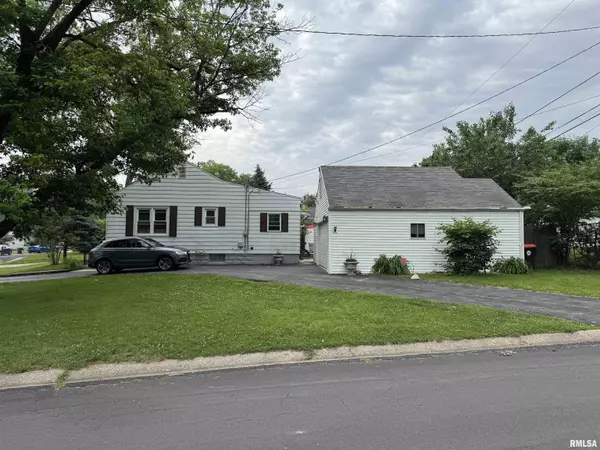 Peoria, IL 61604,2050 W WILSON AVE