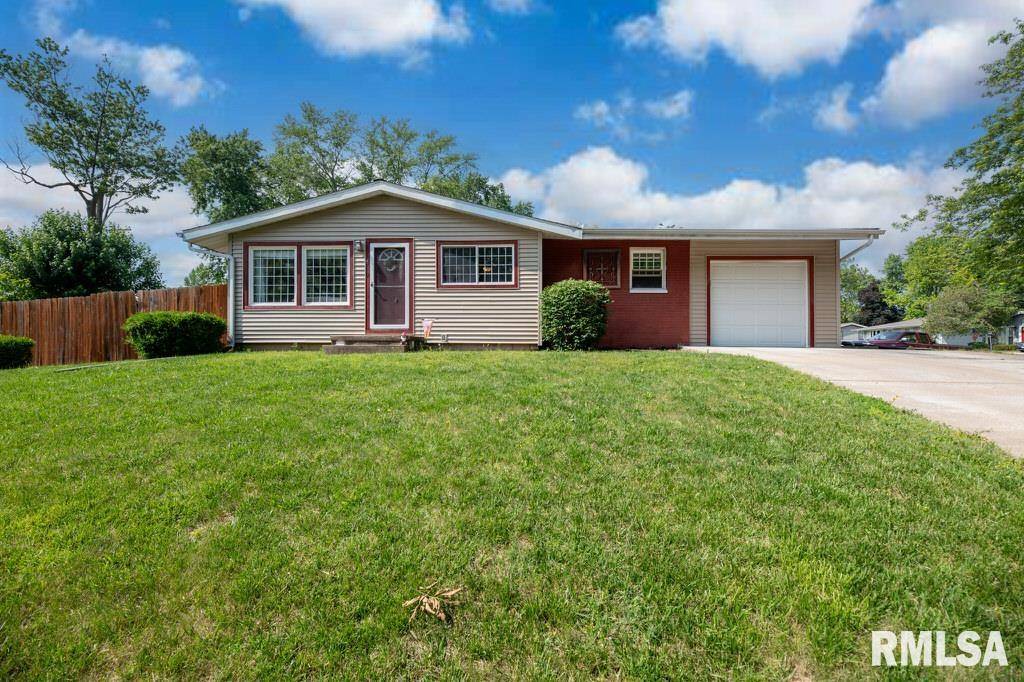 1829 W AUSTIN DR, Peoria, IL 61614
