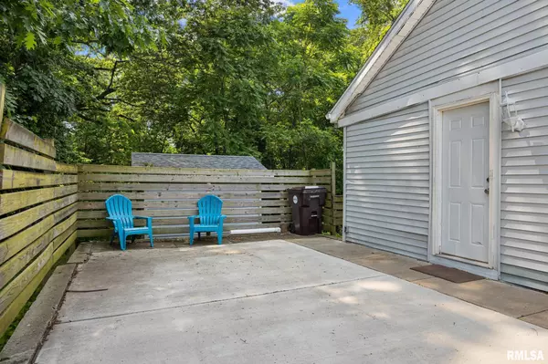 Creve Coeur, IL 61610,133 HOLLYWOOD CIR