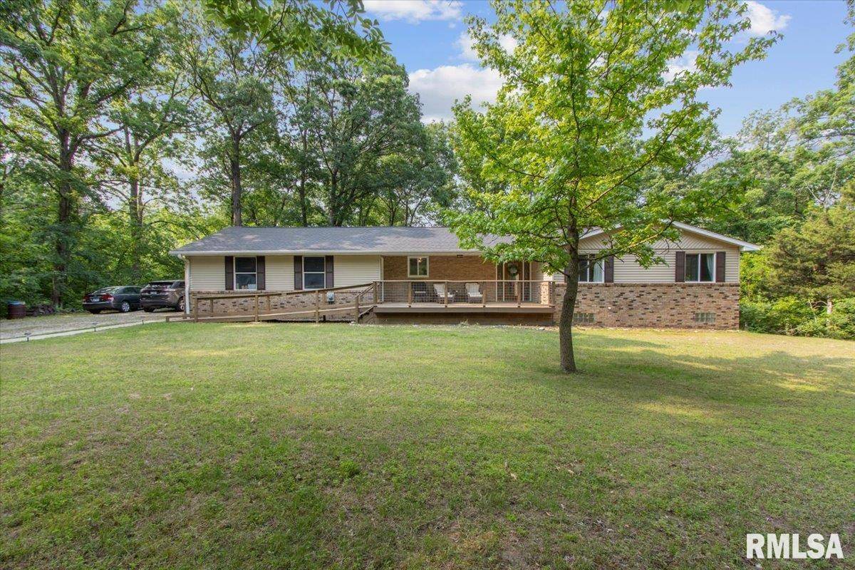259 W FORREST DR, Metamora, IL 61548
