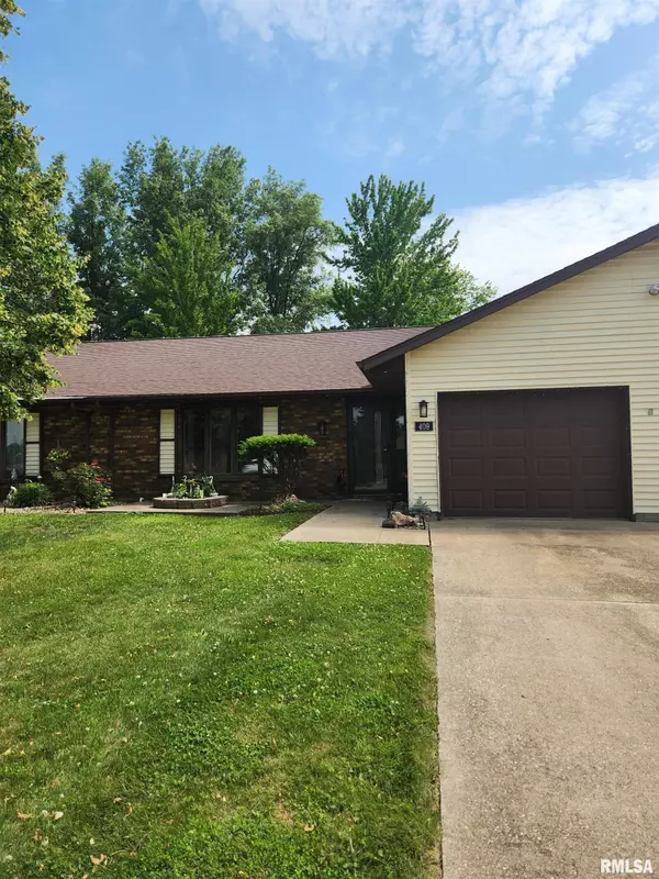 Macomb, IL 61455,409 EVERGREEN DR