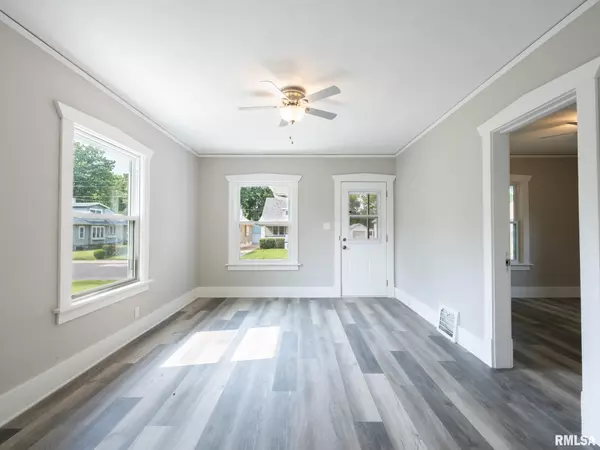 Peoria, IL 61603,600 E VIRGINIA AVE