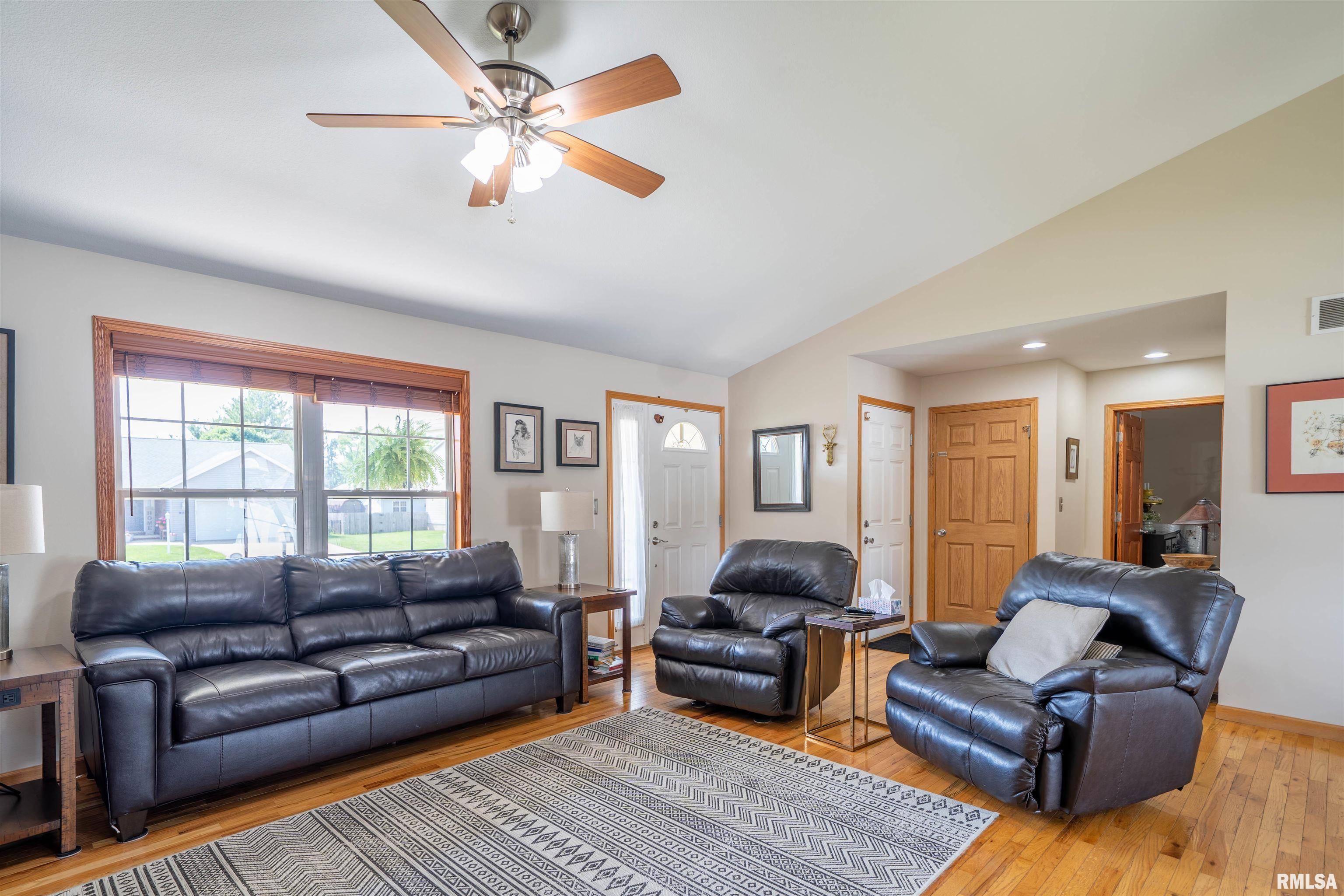 Metamora, IL 61548,1110 BELSLY WAY