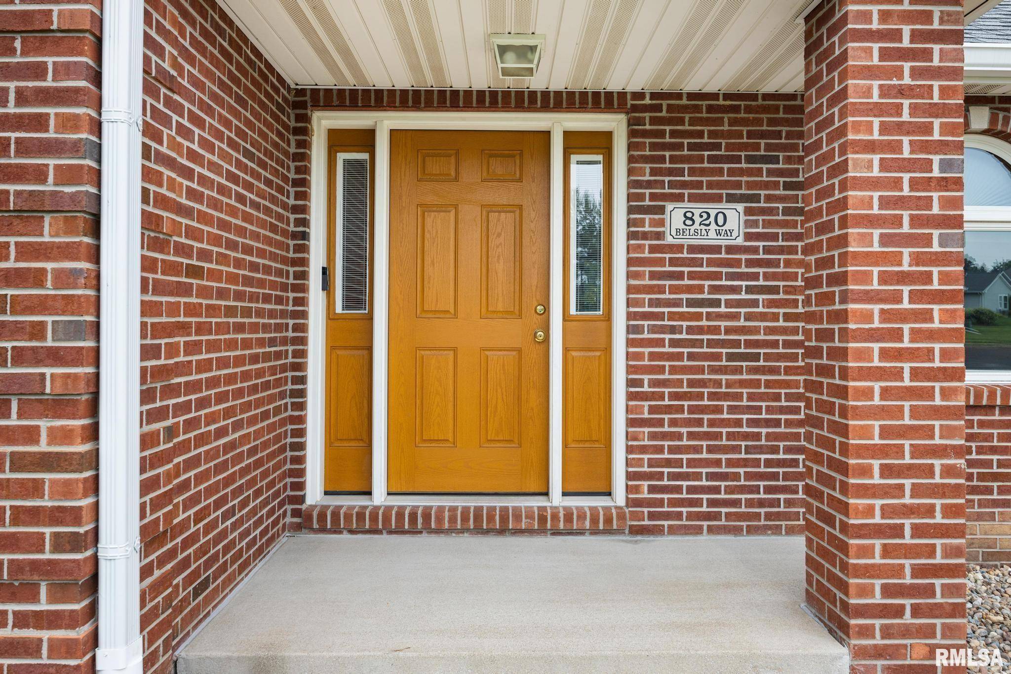 Metamora, IL 61548,820 BELSLY WAY