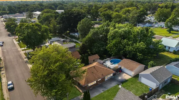 Peoria Heights, IL 61616,621 E SCIOTA AVE