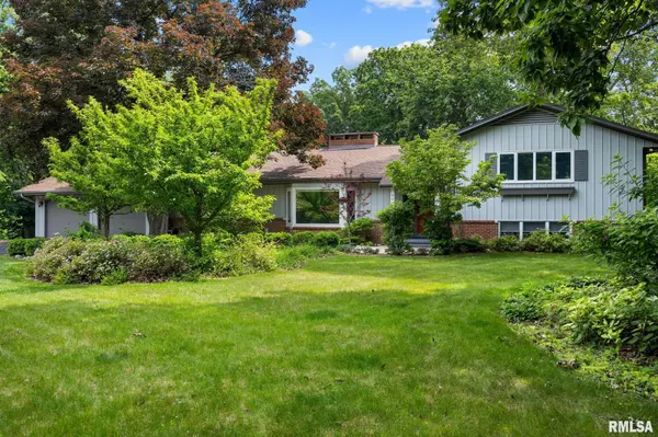 Peoria, IL 61615,401 W DETWEILLER DR