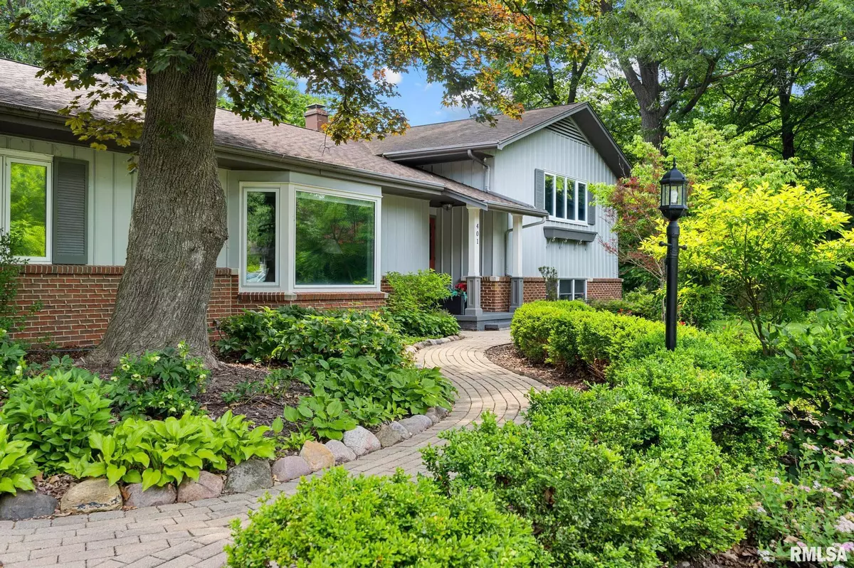 Peoria, IL 61615,401 W DETWEILLER DR