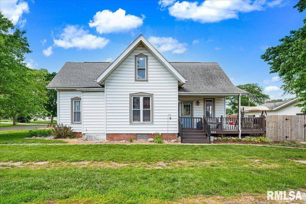 203 E PINE ST, Dunlap, IL 61525