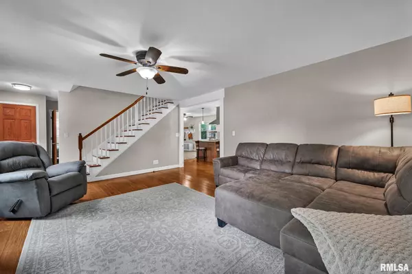 Washington, IL 61571,2240 MOCKINGBIRD LN