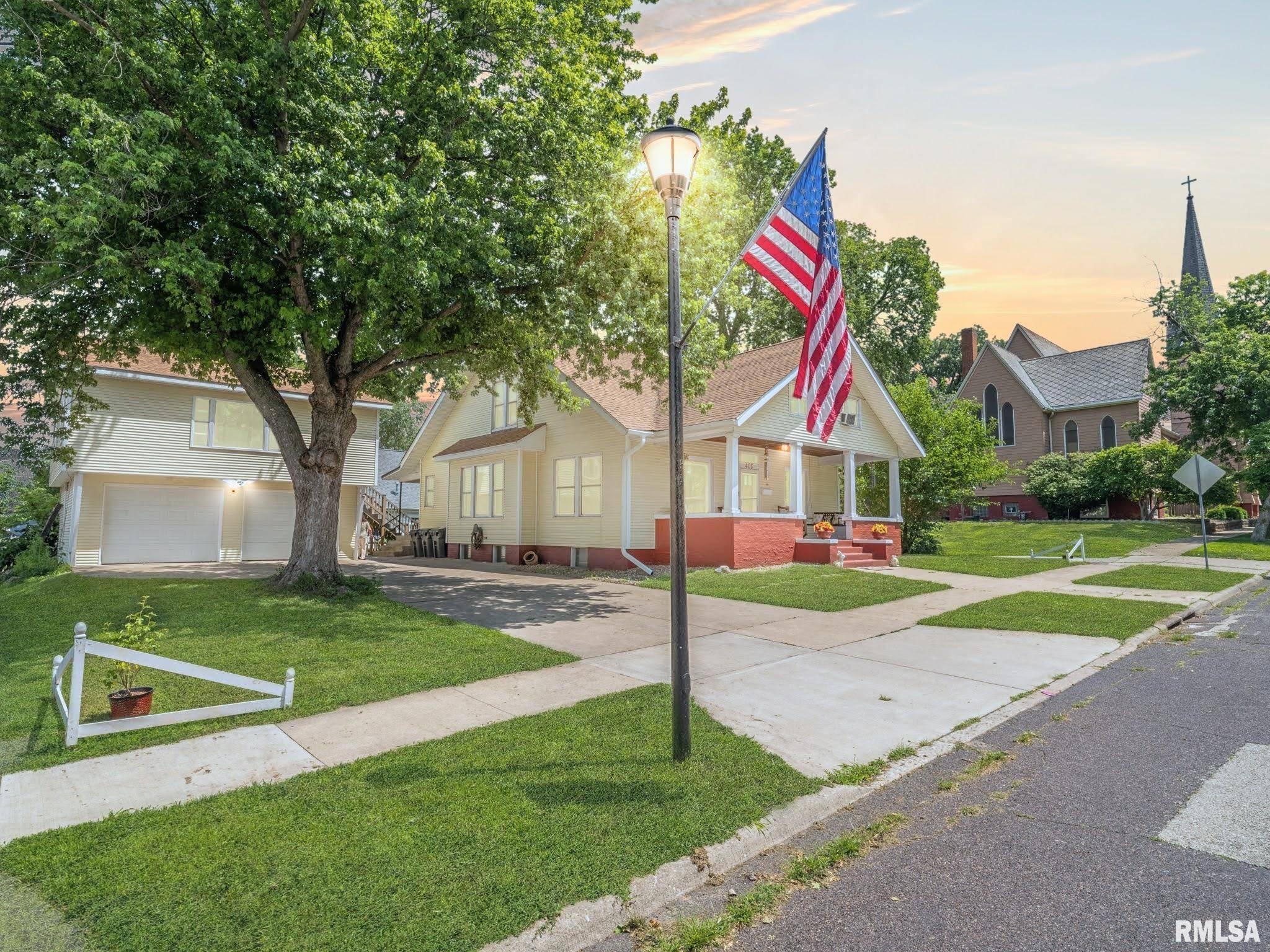 405 WASHINGTON ST, Pekin, IL 61554