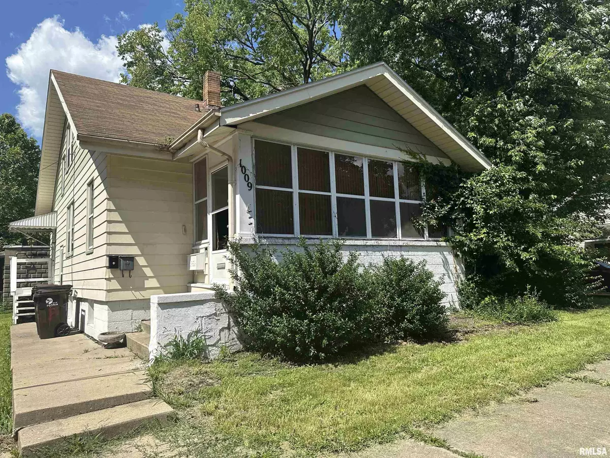 Peoria, IL 61606,1009 W ARMSTRONG AVE