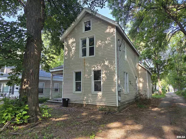 2011 N BIGELOW ST, Peoria, IL 61604