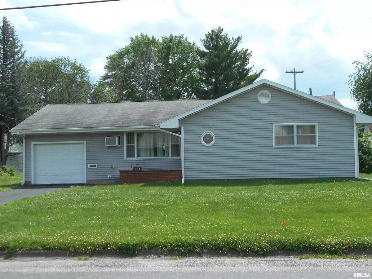 Bushnell, IL 61455,134 W Osborn ST