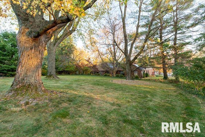 Peoria, IL 61614,210 W WOLF RD