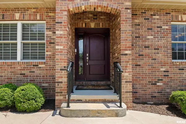 Peoria, IL 61614,2627 W Lake Pointe TER