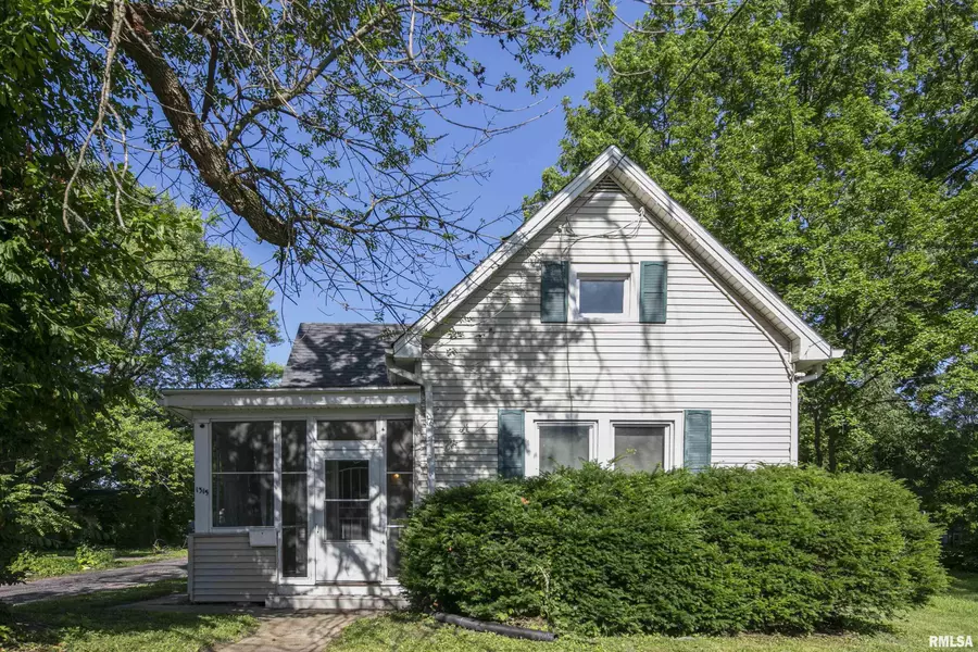 1315 N BOURLAND AVE, Peoria, IL 61606