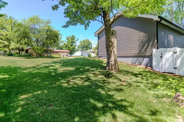 Dunlap, IL 61525,408 S FRENCH DR