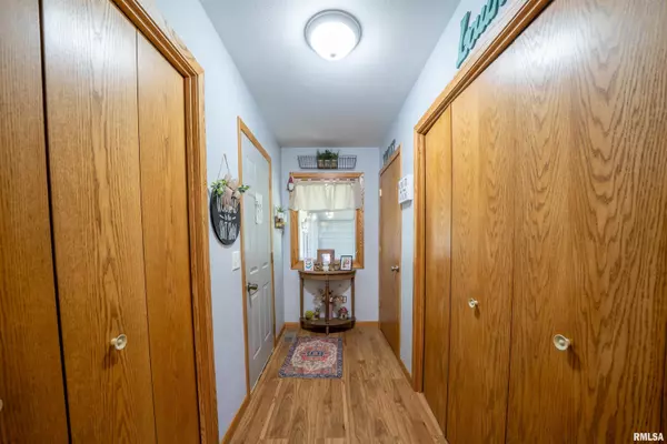 Canton, IL 61520,611 E ASH ST