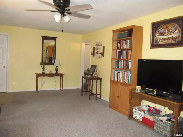 Washington, IL 61571,204 SHERWOOD PARK RD