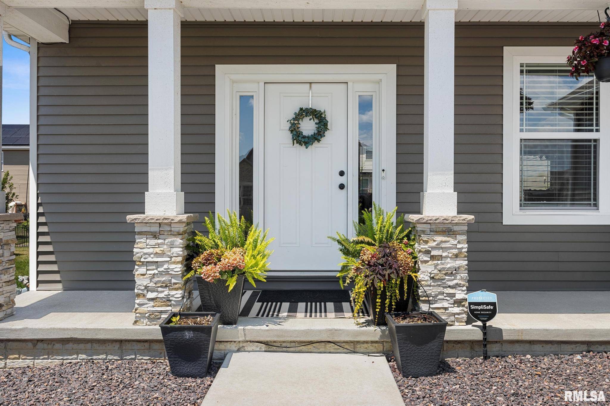 Dunlap, IL 61525,2821 W Lake Trail CT
