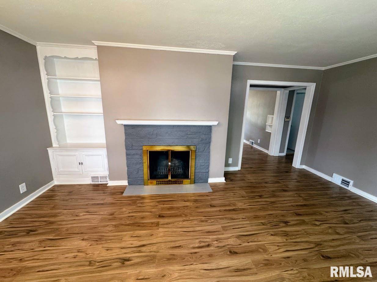 Peoria, IL 61614,4107 N HOLLYRIDGE CIR