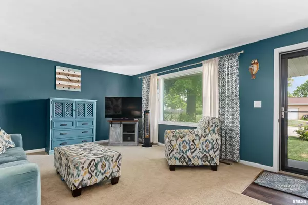 Morton, IL 61550,201 N OKLAHOMA AVE