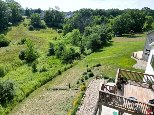 Edwards, IL 61528,6701 N BUCKEYE DR