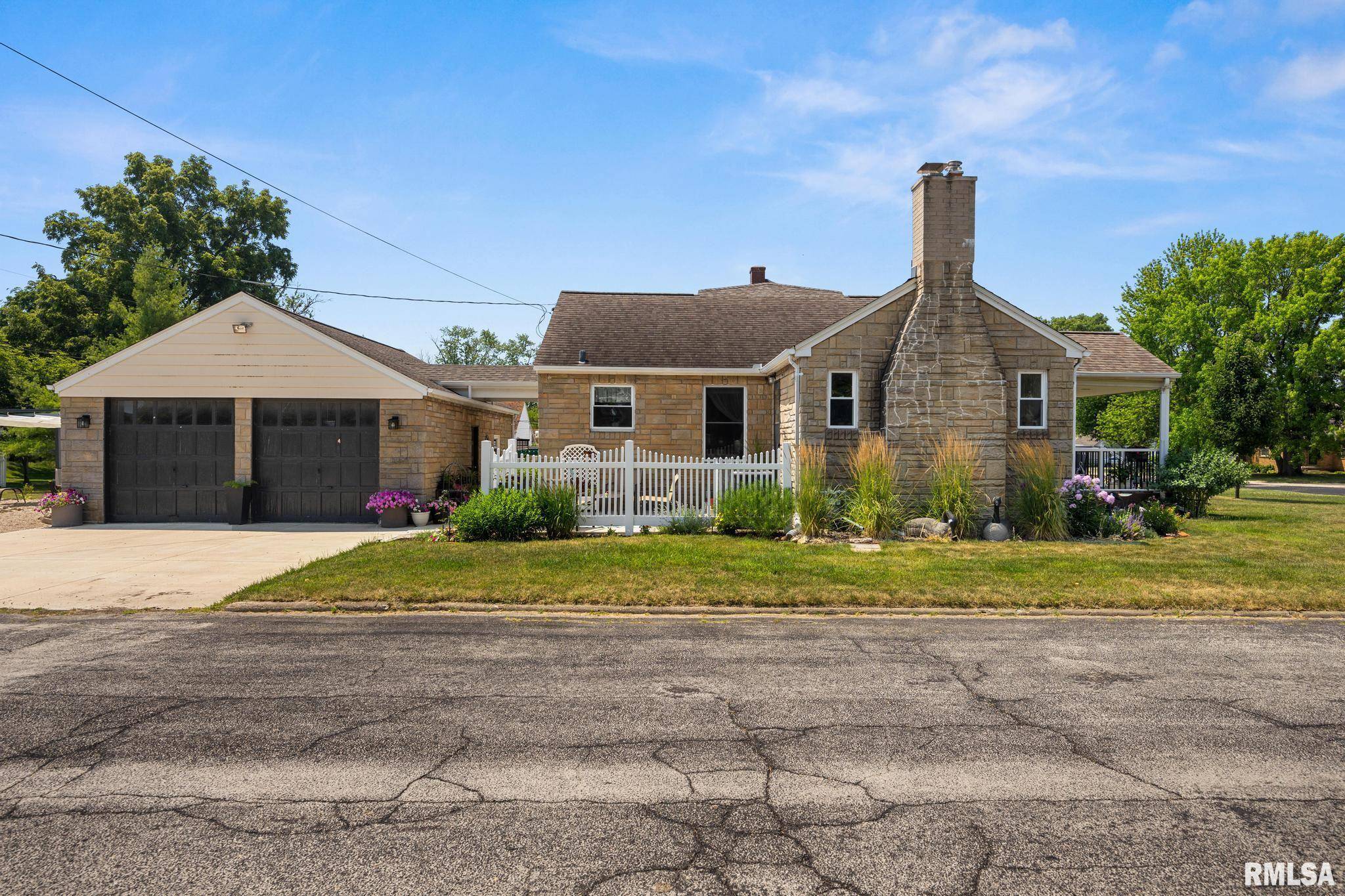 Peoria, IL 61604,3126 N AVALON PL