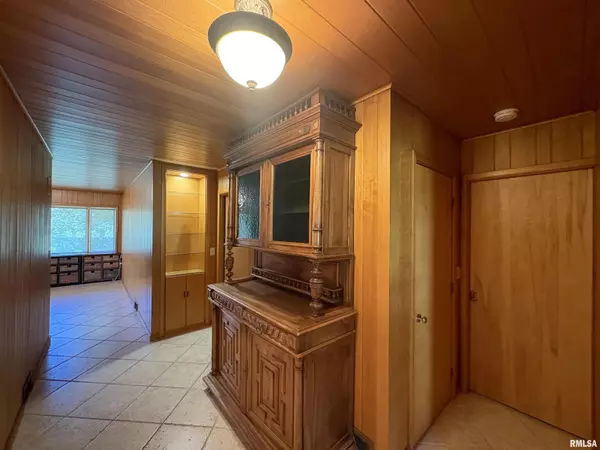 Lacon, IL 61540,205 N IDA ST