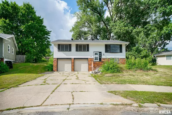 Peoria, IL 61615,2705 W MILLBROOK CT