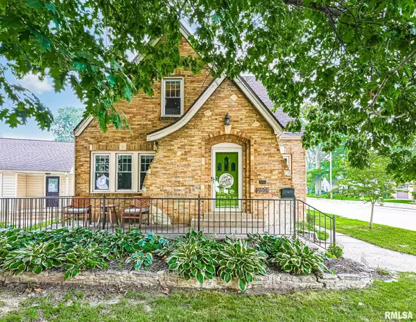 Peoria, IL 61604,2501 W MOSS AVE