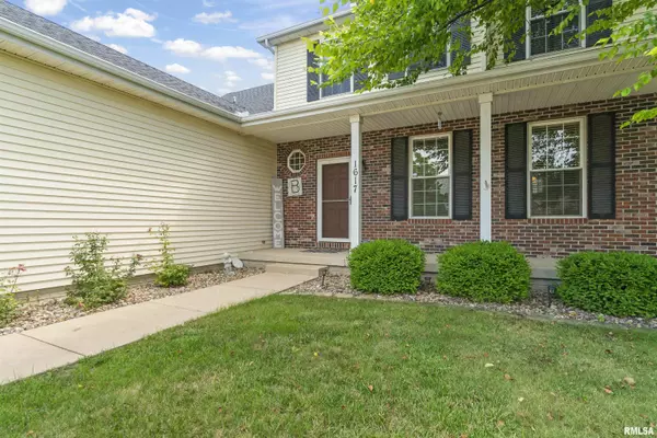 Washington, IL 61571,1617 OAK RIDGE DR