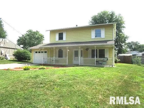 1702 FLORENCE AVE, Pekin, IL 61554