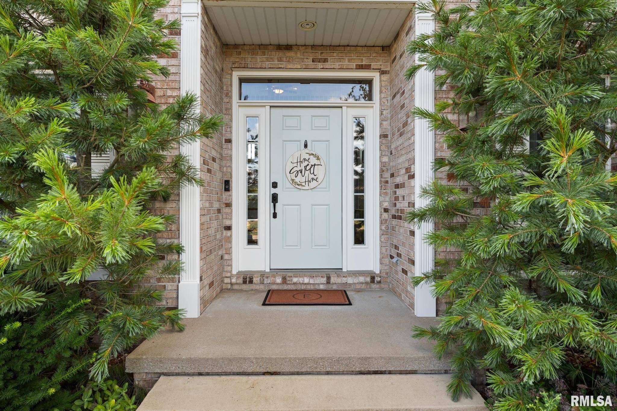 Peoria, IL 61615,10703 TRAILS EDGE DR