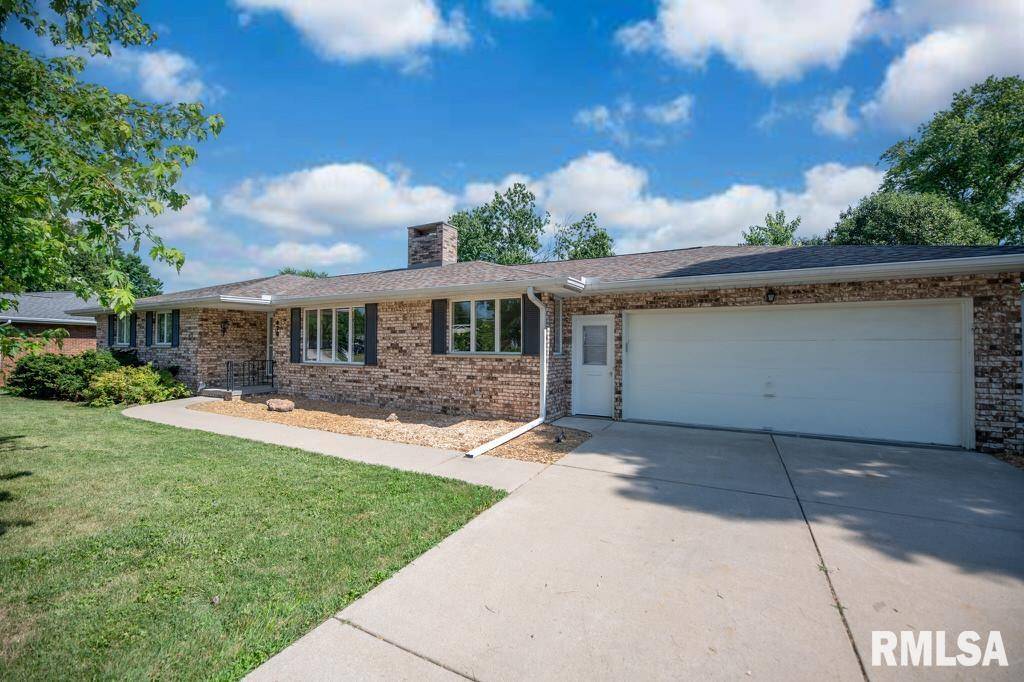 470 E HAZELWOOD ST, Morton, IL 61550