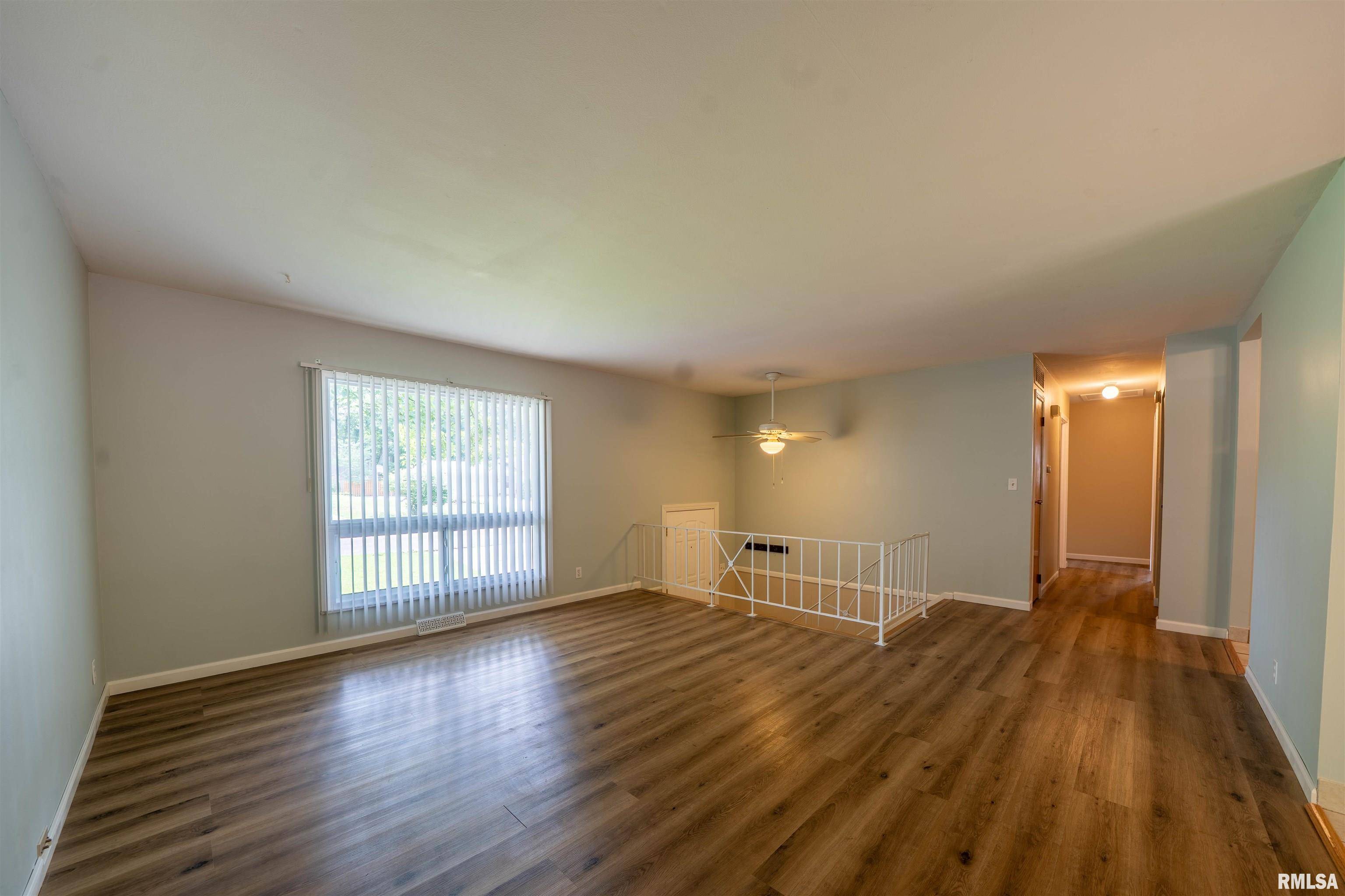 Peoria, IL 61614,5815 N MAR VISTA DR