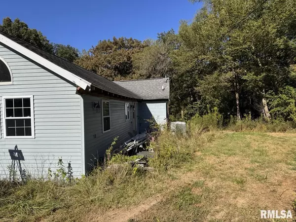 Peoria, IL 61607,1123 S MAXWELL RD