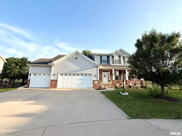 2022 W CASTLEMAIN DR, Dunlap, IL 61525