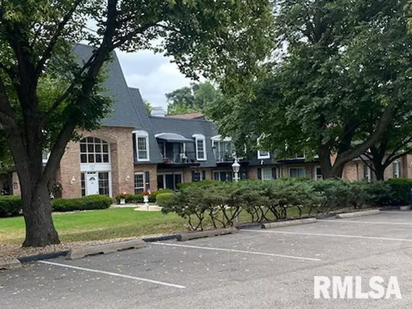 4900 N KNOXVILLE AVE #205A, Peoria, IL 61614