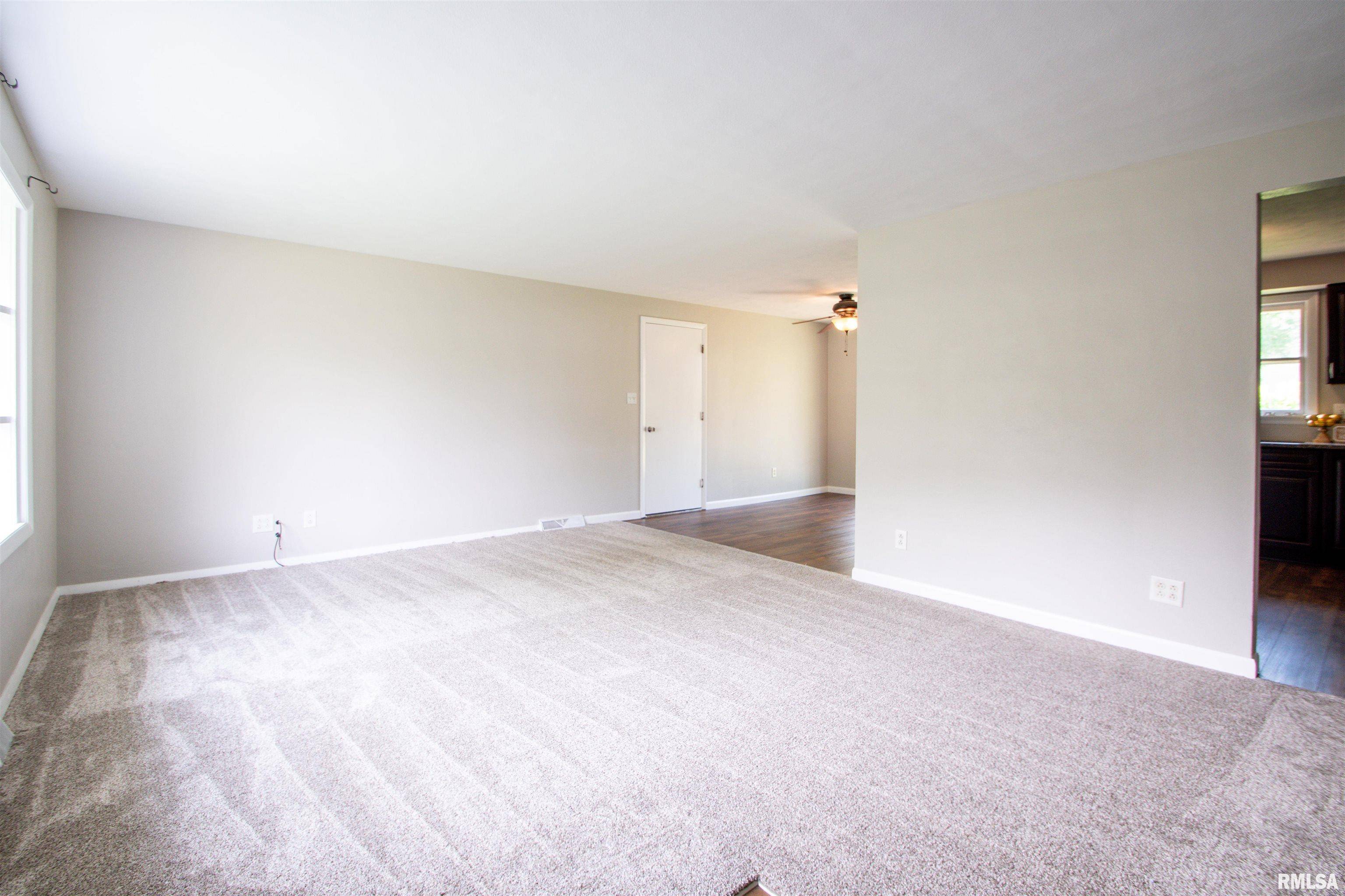 Peoria, IL 61614,520 W KELLAR Pkwy