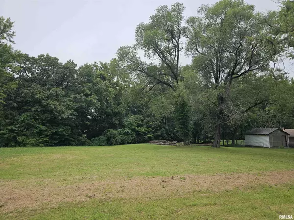 East Peoria, IL 61611,125 CANTERBURY CT